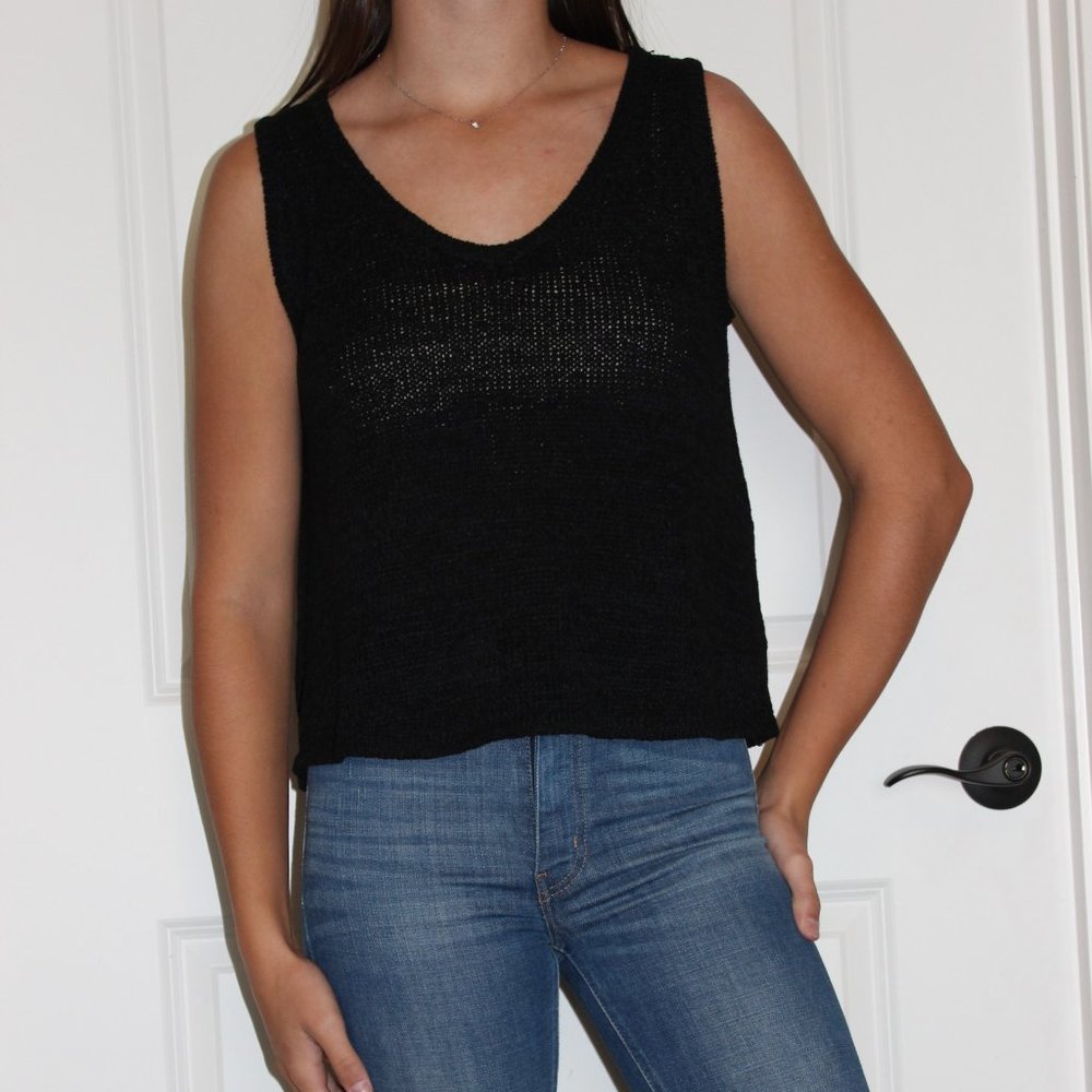 black knit tank
